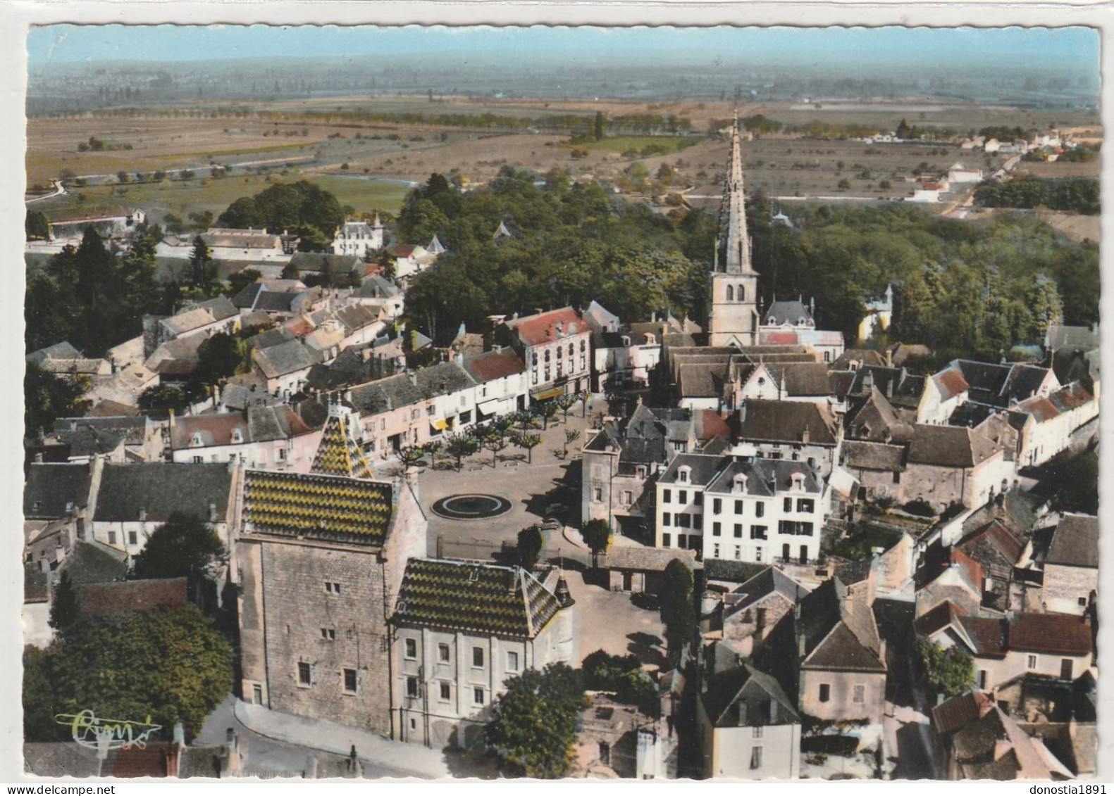 MEURSAULT -vue Aérienne Sur La Place - 105x150 - Dentelée Glacée - Ed.CIM N° Cc 234-30 A Timbrée 1967 -belle Flamme - Meursault