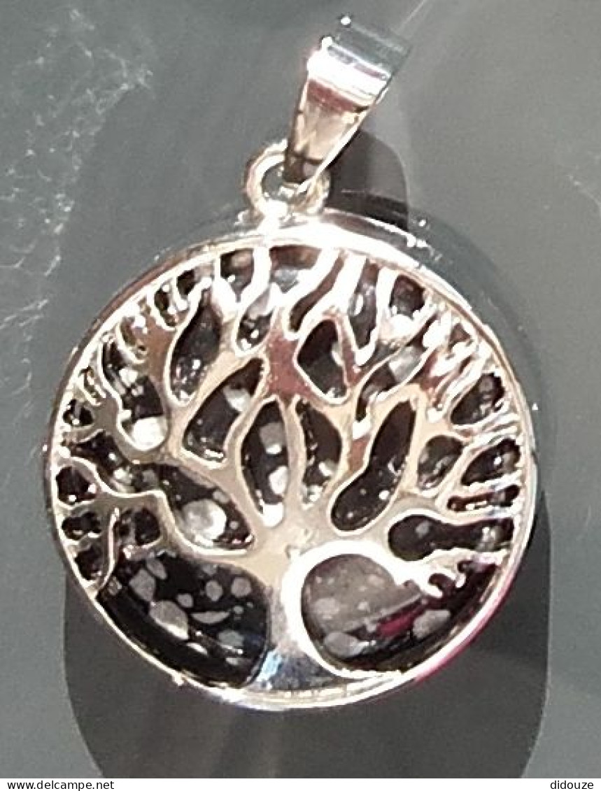 Bijoux - Pendentif Arbre De Vie En Pierre Naturelle Alliage De Zinc Diamètre 28 Mm - Voir Scans Recto Verso - Hangers