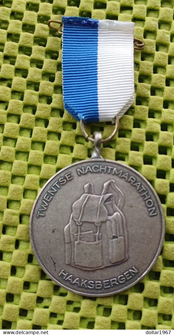 Medaille -  Twentse Nachtmarathon Haaksbergen ,Tubantia  -  Original Foto  !!  Medallion  Dutch - Monarchia/ Nobiltà