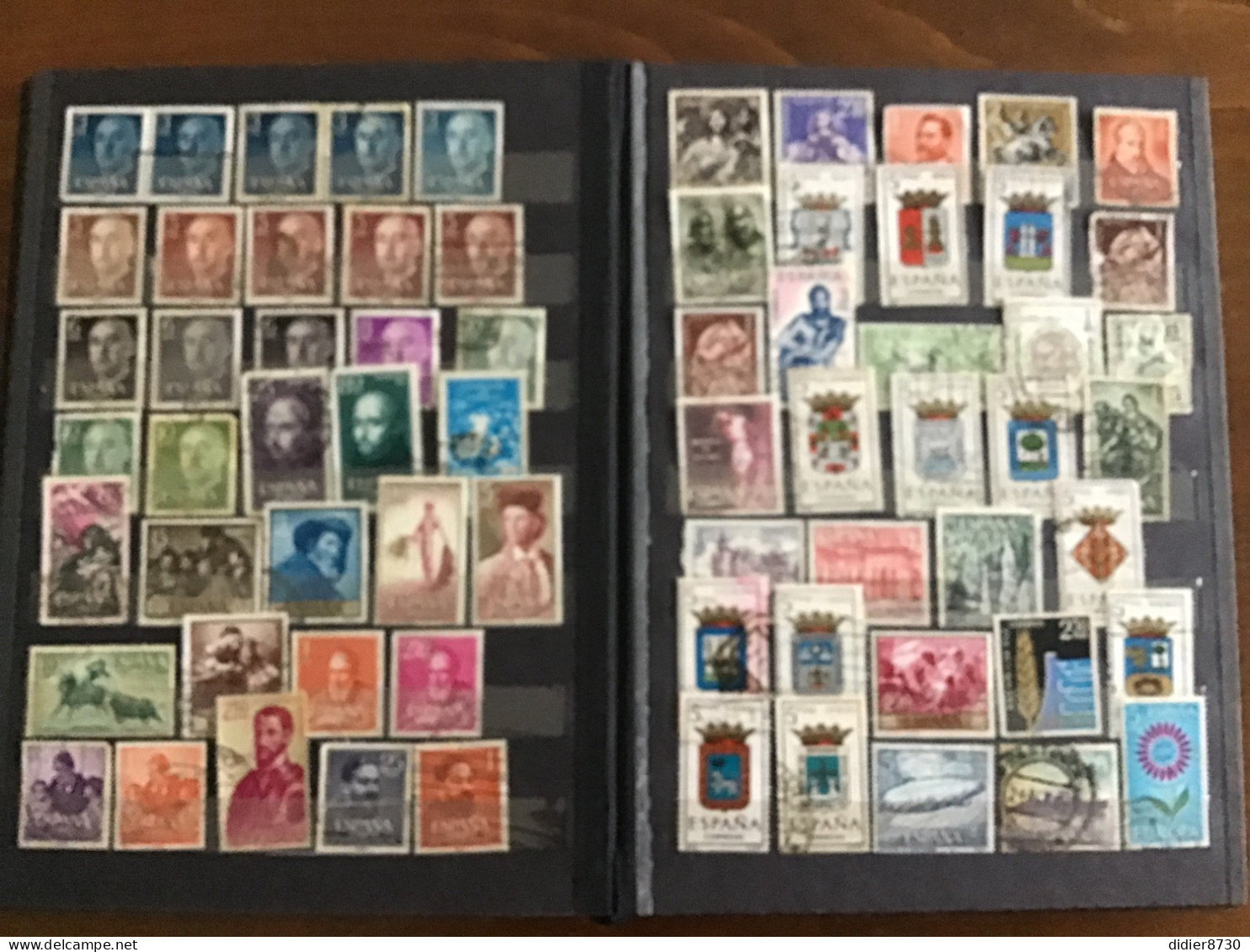 COLLECTION  + 680 TIMBRES ESPAGNE OBLITERES  TOUTES PERIODES