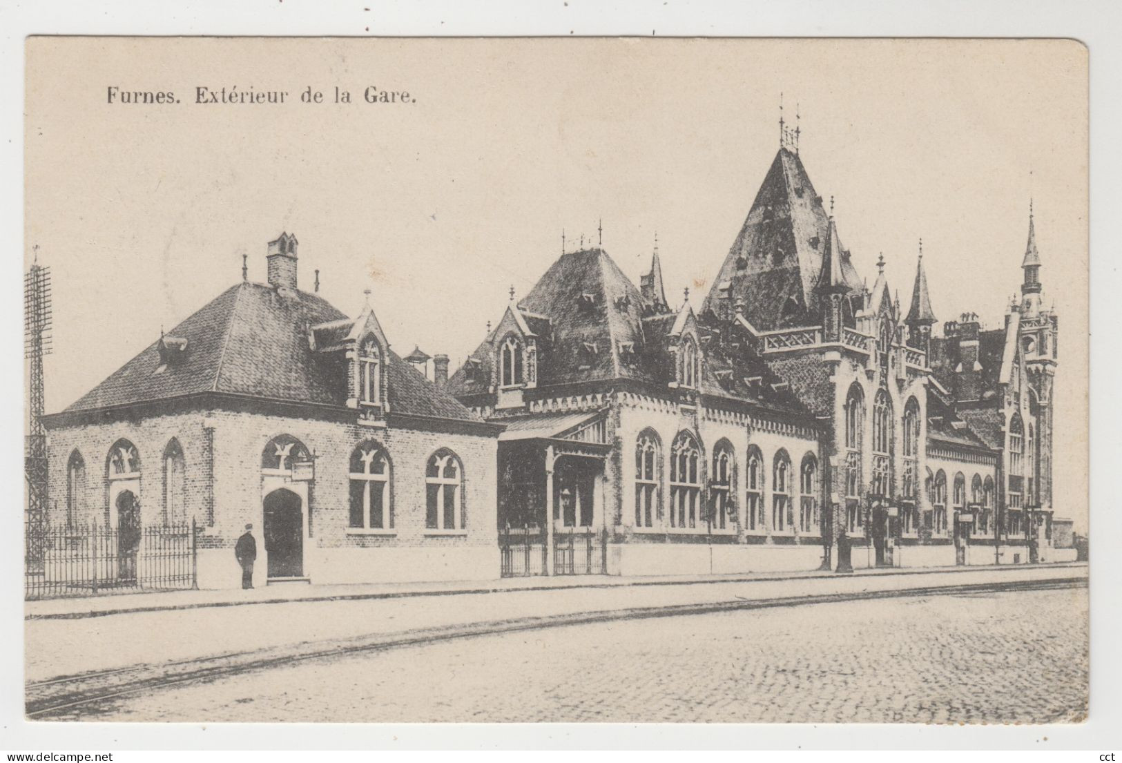 Furnes   Veurne   Extérieur De La Gare - Veurne