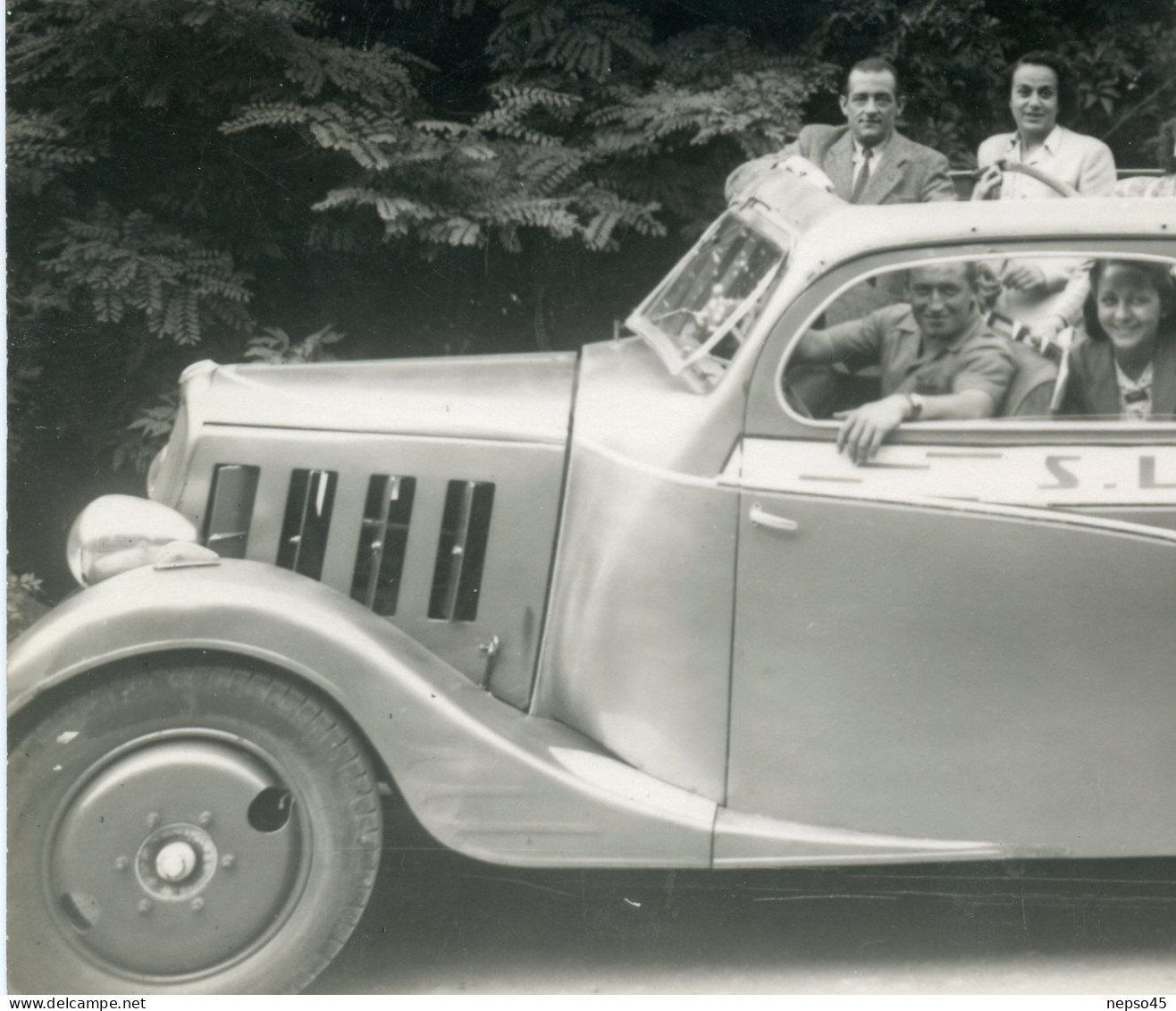 Carte Photo.automobile Décapotable.Bus De Touristes Voiture ( S.L.A. Lourdes) Carte Animée - PKW