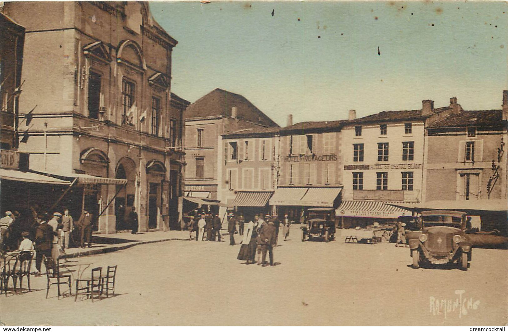 (20e) 79 LA MOTHE-SAINT-HERAYE. Hôtel De Ville Voitures Ancienne Et Hôtel Des Voyageurs 1936 - La Mothe Saint Heray