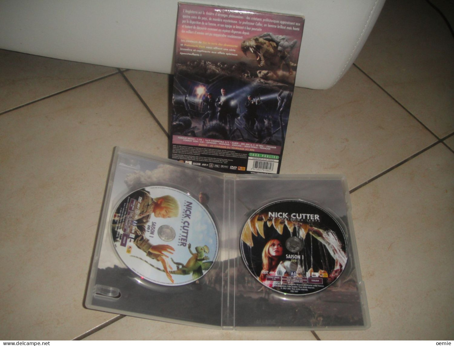 NICK CUTTER LES PORTES DE TMPS   L INTEGRALE DE LA SAISON 1  ( 2  DVD )  6 EPISODES DE 50 Mm ENVIRON - Action, Adventure