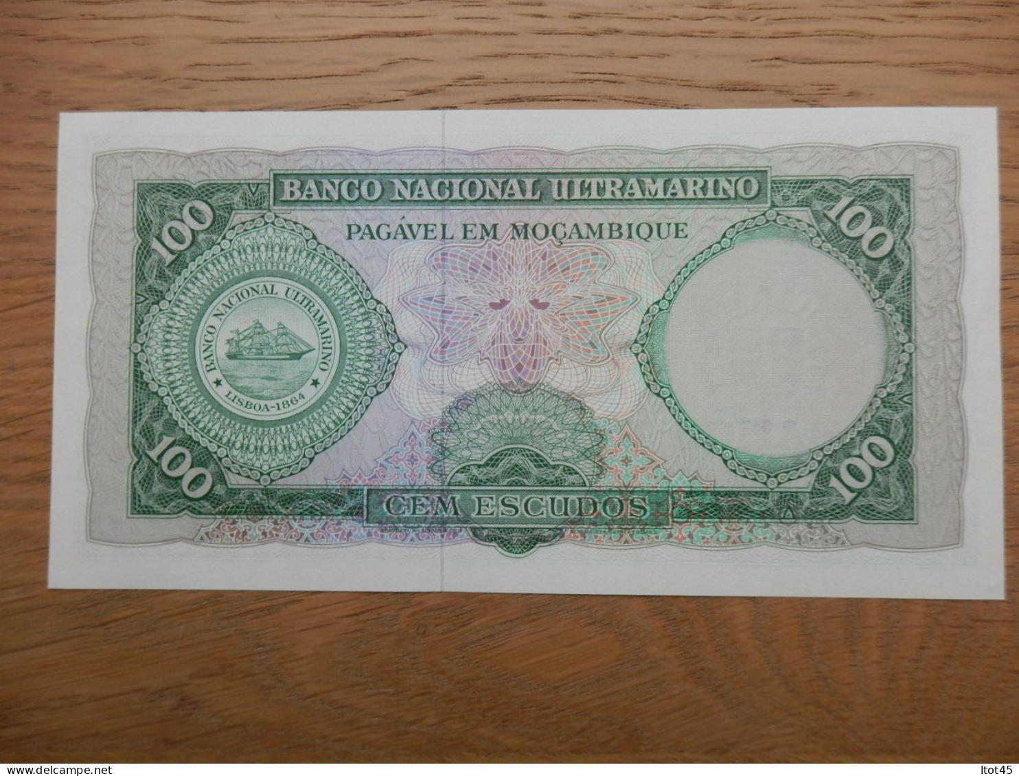 BILLET Mozambique : 100 Escudos UNC : Banco Nacional Ultramarino - Mozambico