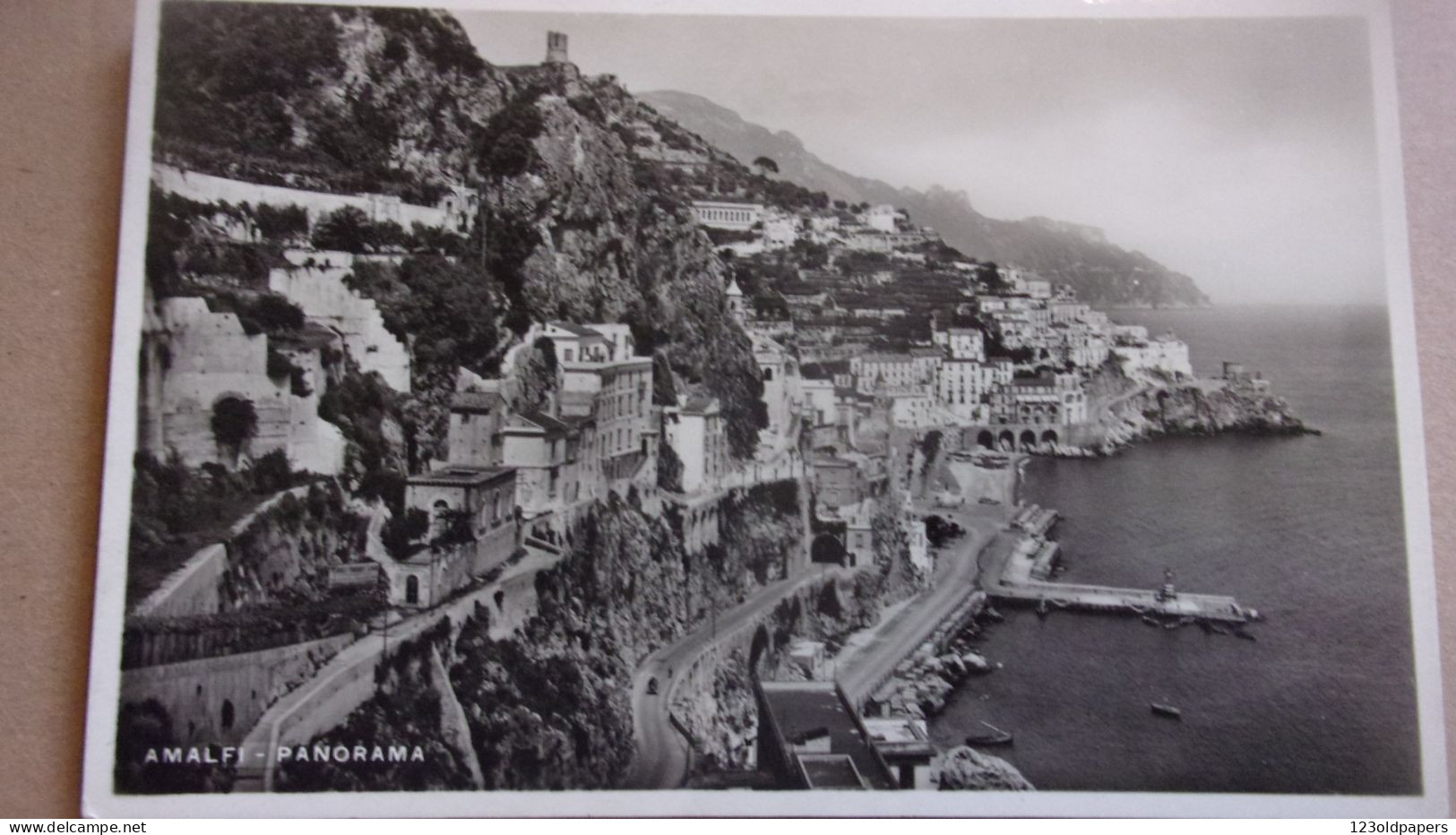 Cartolina Illustratoria Amalfi - Panorama - Autres & Non Classés