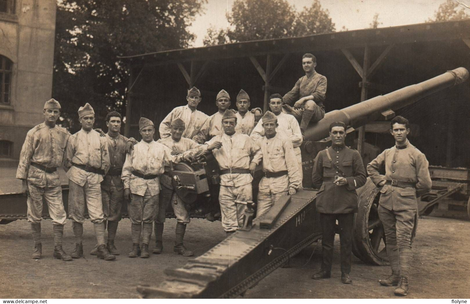 Militaria - Carte Photo - Soldats Militaires Devant Canon Arme Armement Militaire - 1927 - Matériel