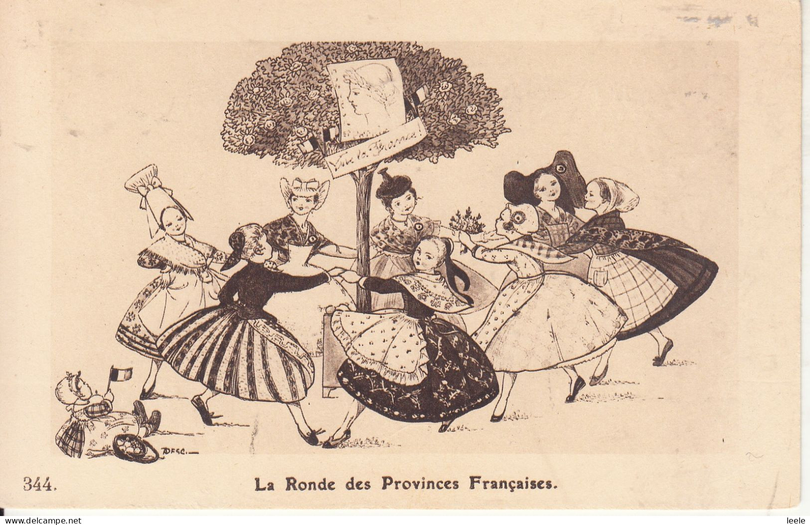 BY25. Vintage French Postcard.  Fashions From The French Provinces. - Mode