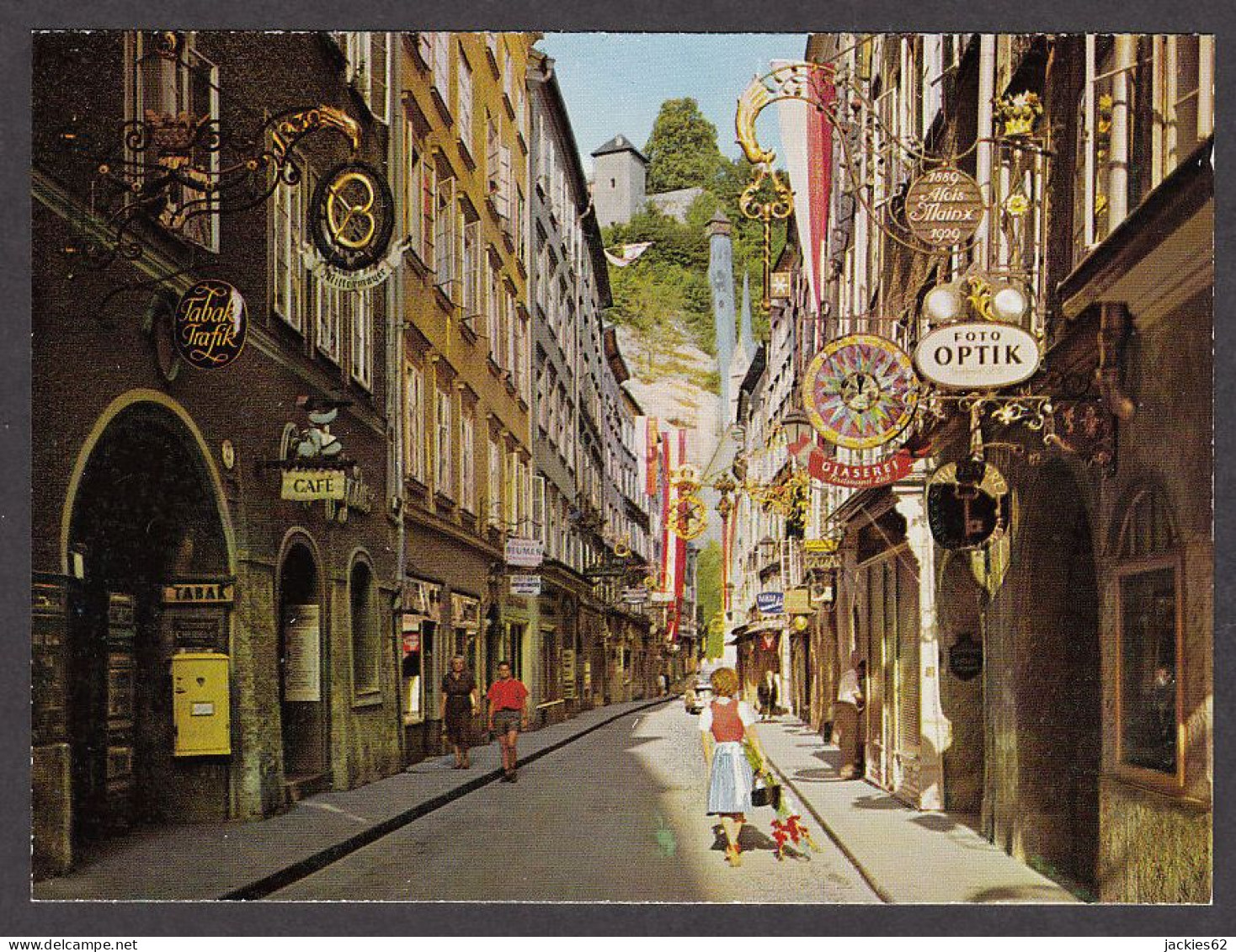 084967/ SALZBURG STADT, Getreidegasse Gegen Mönchsberg - Salzburg Stadt