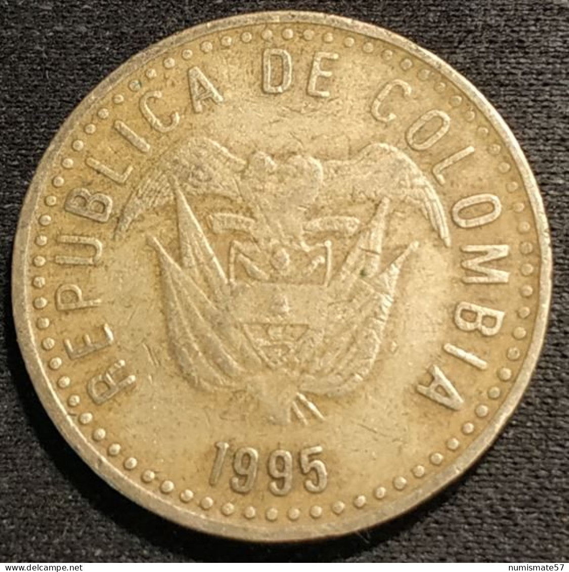 COLOMBIE - COLOMBIA - 100  PESOS 1995 - KM 285.2 - ( Chiffres De 6 Mm De Haut ) - Colombia