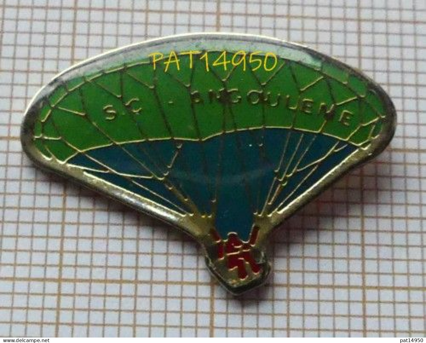 PAT14950 PARAPENTE AC ANGOULEME Dpt 16 CHARENTE - Parachutisme