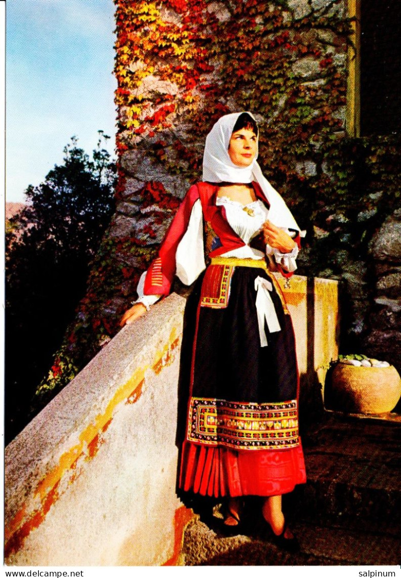 Nuoro, Costume Tradizionale, - Viag. 1967 - Nuoro