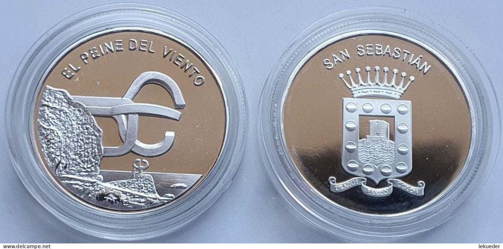 Medalla Turística De San Sebastián - Donostia 33 Mm : El Peine Del Viento - Autres & Non Classés