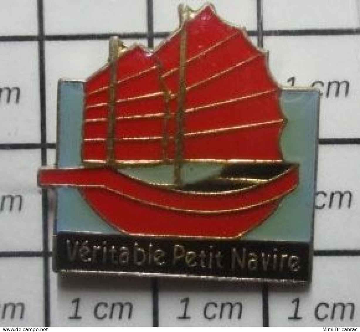 715A  Pin's Pins / Beau Et Rare / THEME : BATEAUX / JONQUE CHINOISE  VERITABLE PETIT NAVIRE - Schiffahrt