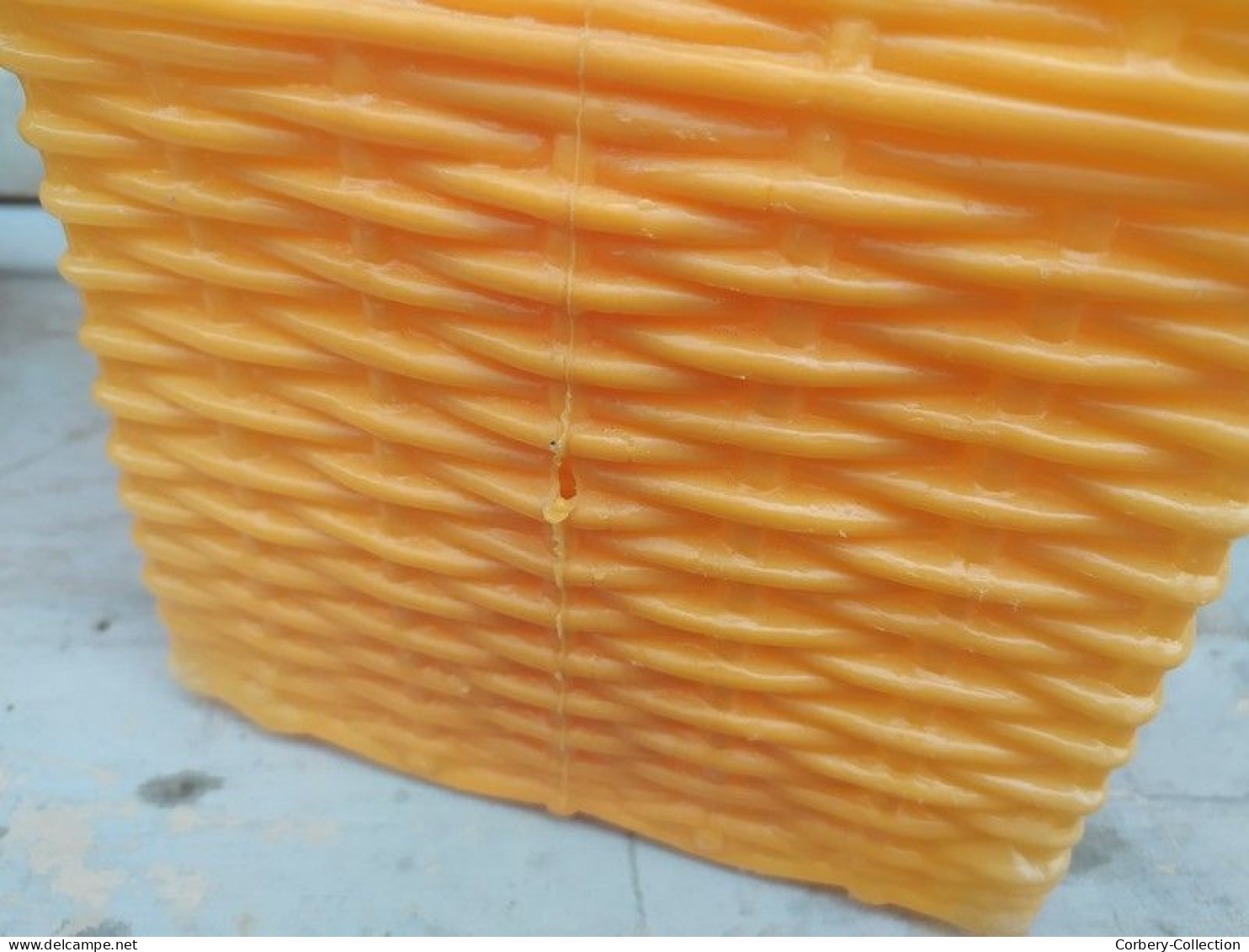 Ancien Jouet Plage Panier Goûter Plastique Jaune ou Vert Vintage
