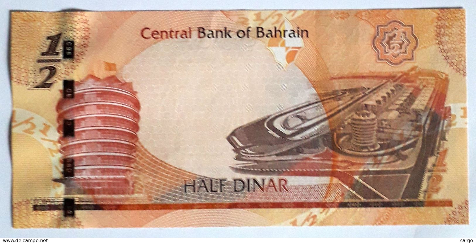 BAHRAIN  - 1/2 DINAR - P  25  (2006) - UNC - BANKNOTES - PAPER MONEY - CARTAMONETA - - Bahrein