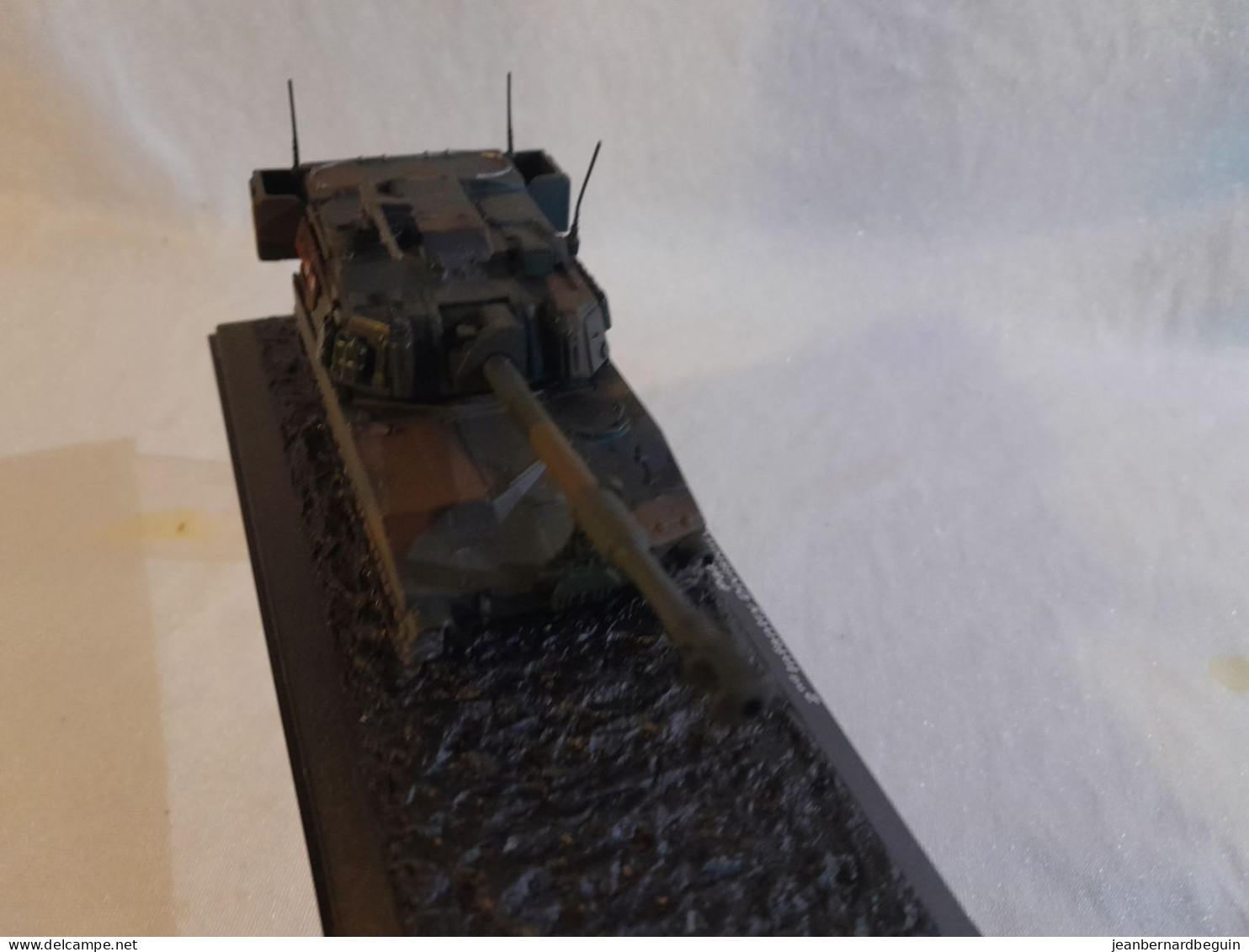 Voiture Miniature 1.43 Militaire Paladin S.p Howitzer - Chars