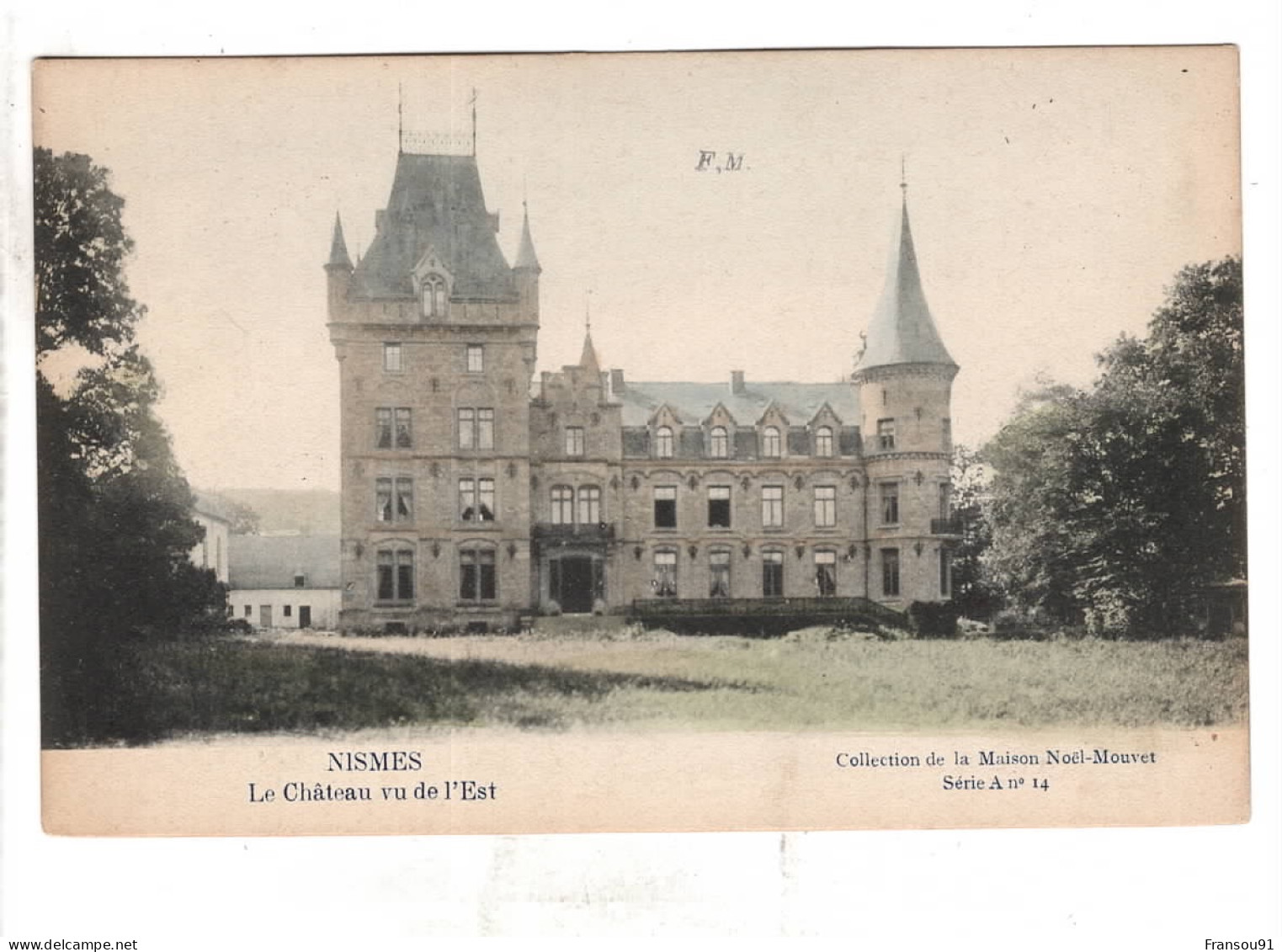 Nismes Château Vu De L'Est - Viroinval