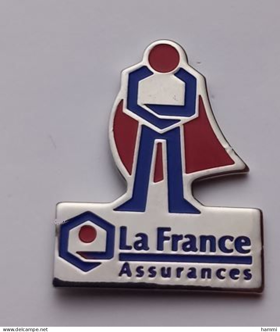 S39 Pin's La France Assurances Assurance Mutuelle De France Devient France Mutuelle Achat Immédiat - Administrations