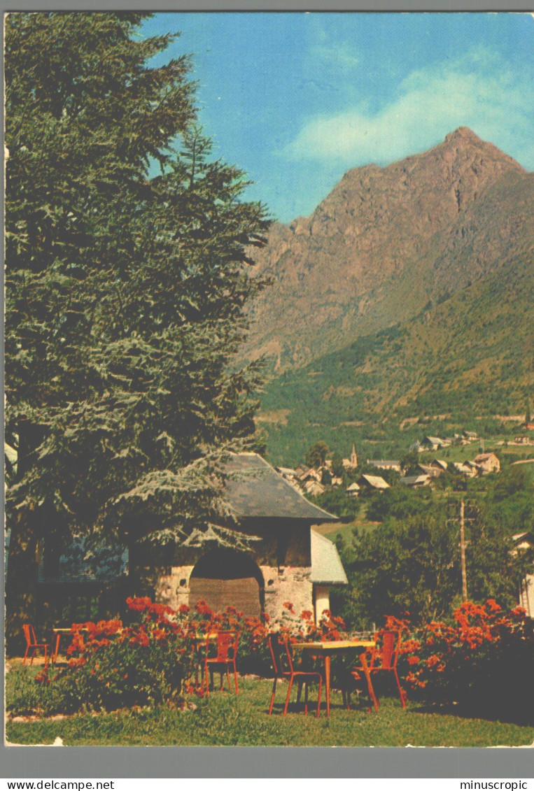 CPM 38 - Venosc - Bourg D'Arud - Chalet Hôtel De La Muzelle - Vénosc