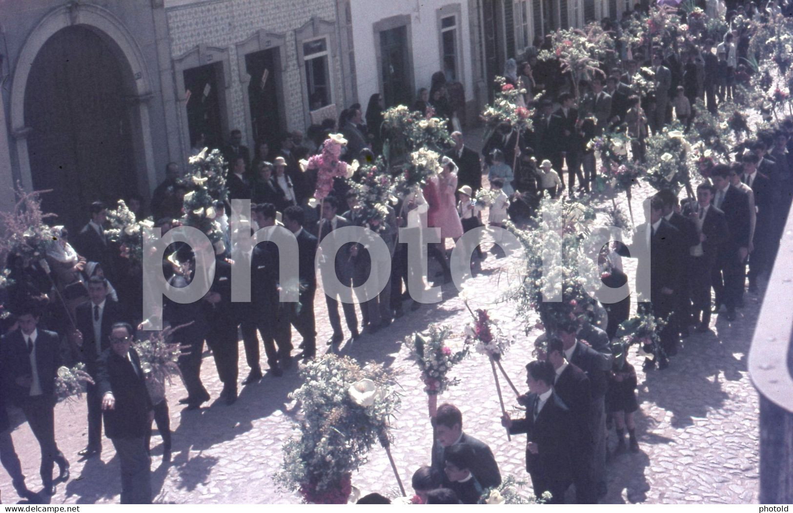 1977 PROCISSAO PORTUGAL 35mm AMATEUR DIAPOSITIVE SLIDE Not PHOTO No FOTO NB3907 - Diapositives