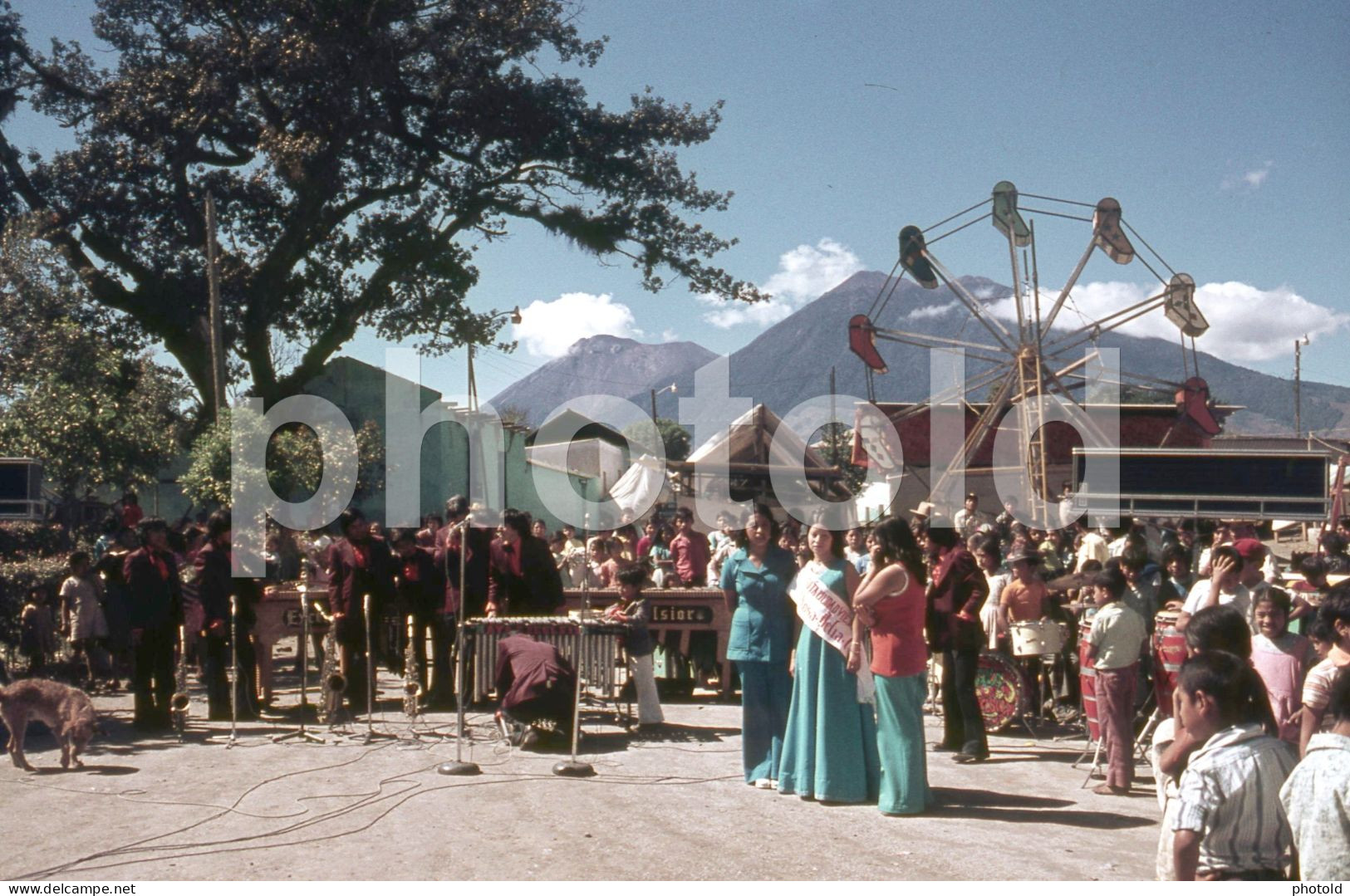 2 SLIDES SET 1977 GUATEMALA SOUTH AMERICA 35mm AMATEUR DIAPOSITIVE SLIDE Not PHOTO No FOTO NB3908 - Diapositives