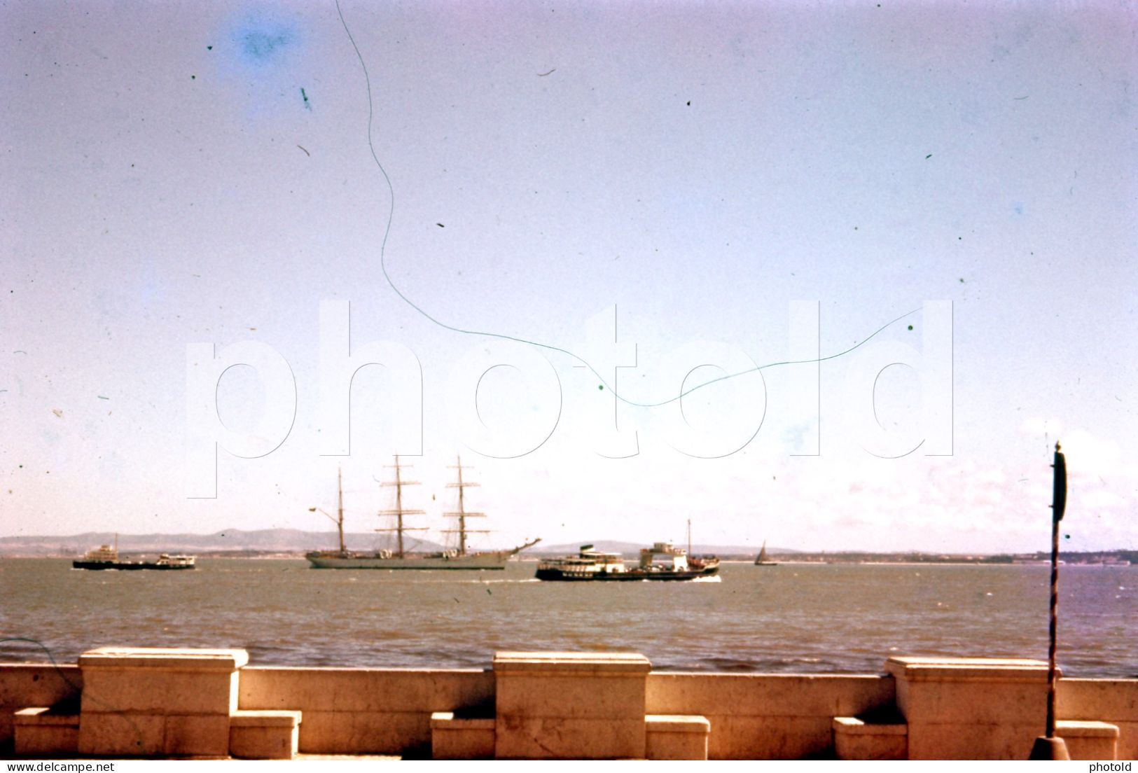 3 SLIDES SET 1957 FERRY BOAT RIO TEJO LISBOA PORTUGAL ORIGINAL AMATEUR 35mm DIAPOSITIVE SLIDE Not PHOTO No FOTO NB3923 - Diapositives