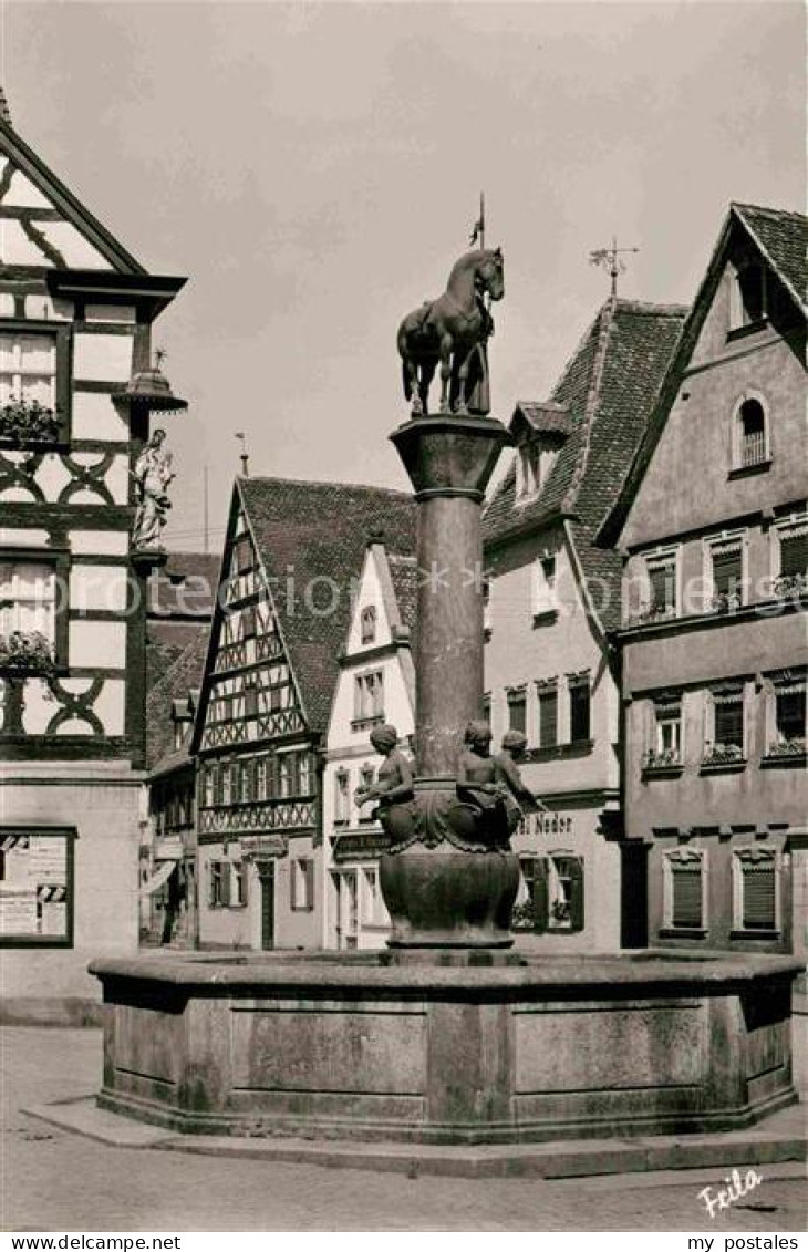 72893557 Forchheim Oberfranken Kriegerbrunnen Denkmal Altstadt Fachwerkhaeuser F - Forchheim