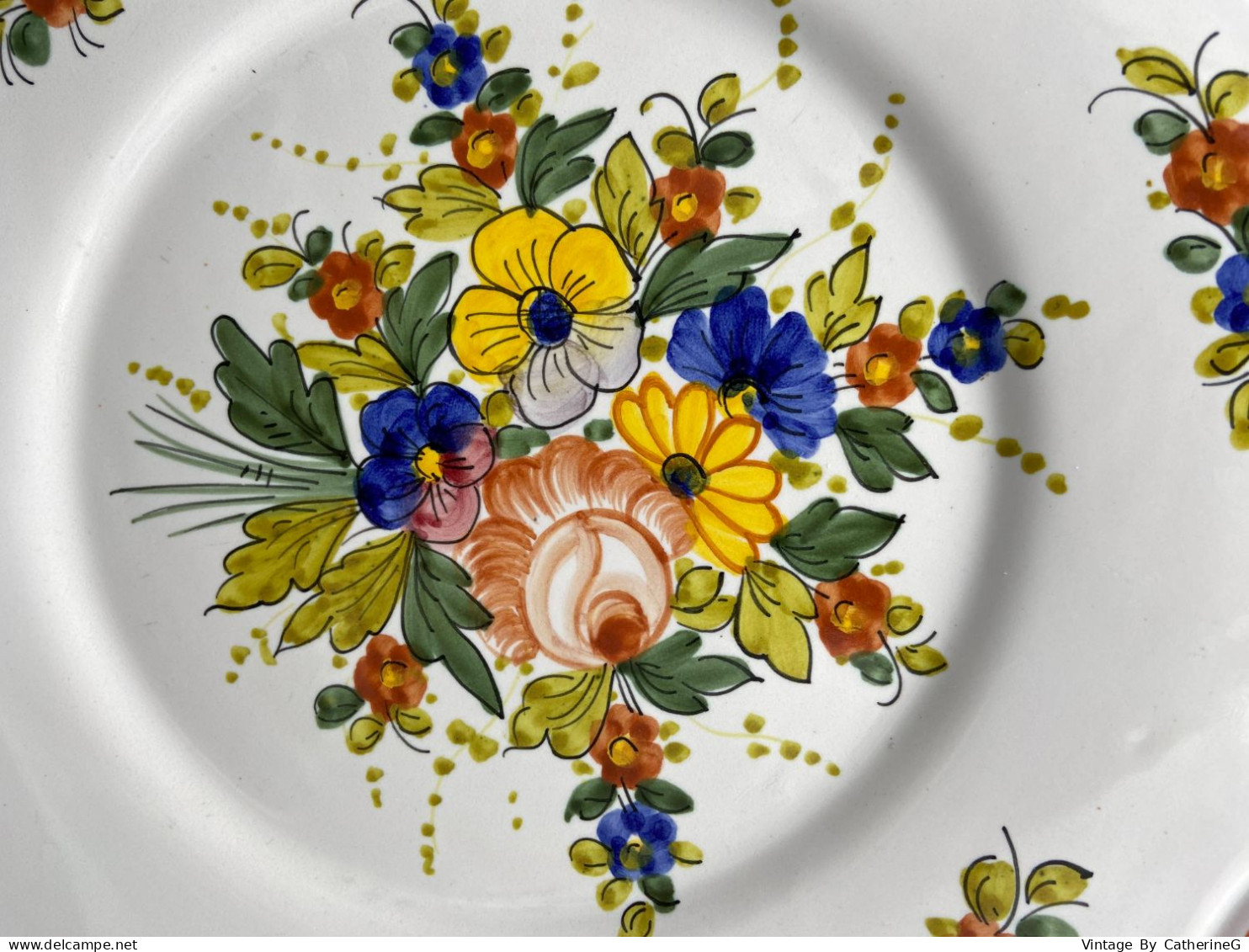 Assiette DERUTA 1950 Thème Floral Diam 26cm  Majoliche Deruta #230725 - Deruta (ITA)