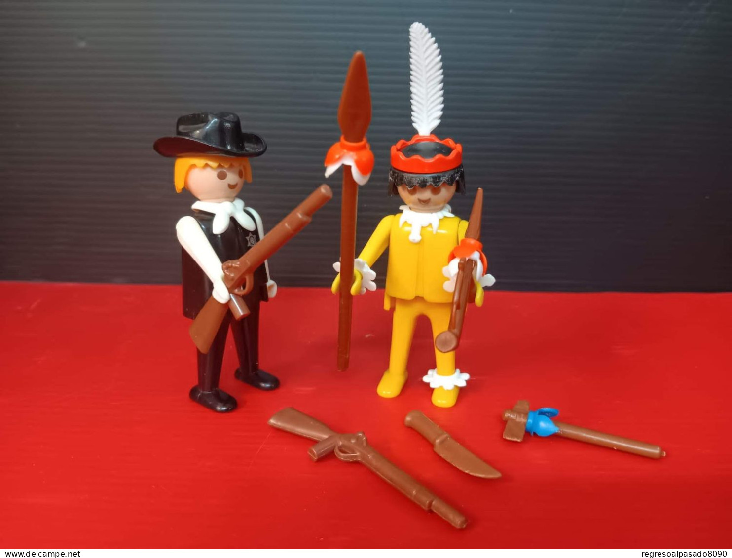 Antiguas Figuras Muñecos Indio Y Pistolero Sheriff Playmobil Geobra Famobil De Los Años 80 - Playmobil