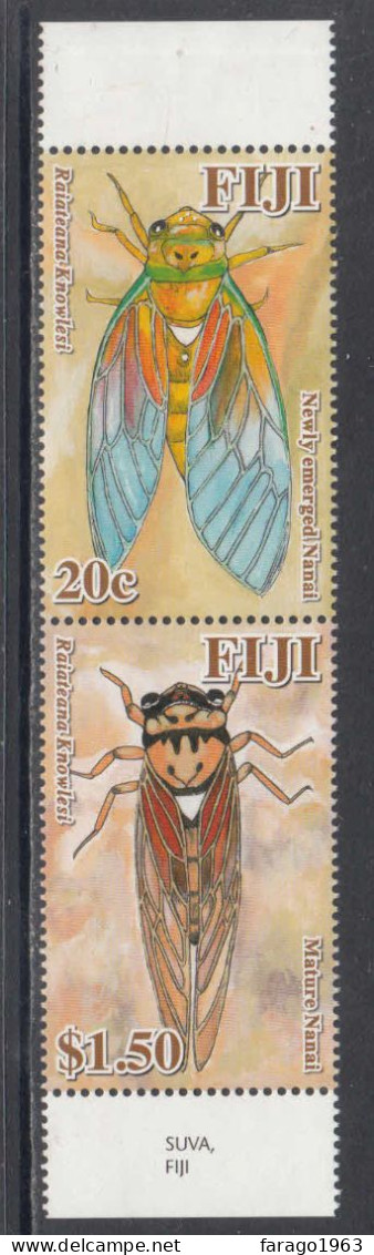 2010 Fiji Insects Complete Pair MNH - Fiji (1970-...)