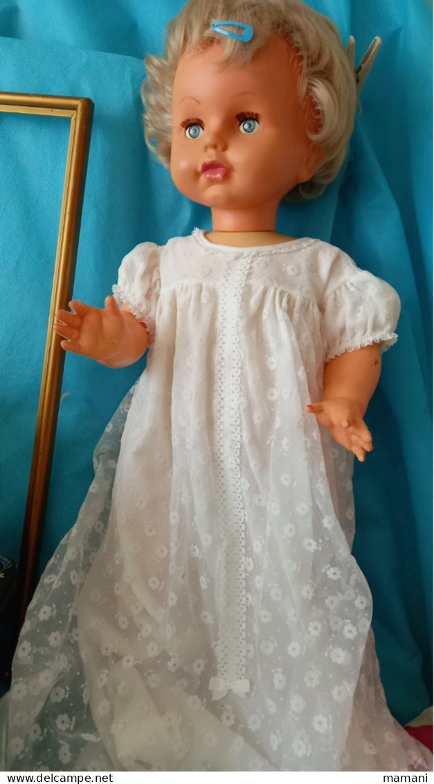 Poupee Avec Robe De Bapteme  60 Cm   Chaussure Babybotte Avec Bloc Talon 60 -POUPEE A RESTAURER- - Dolls