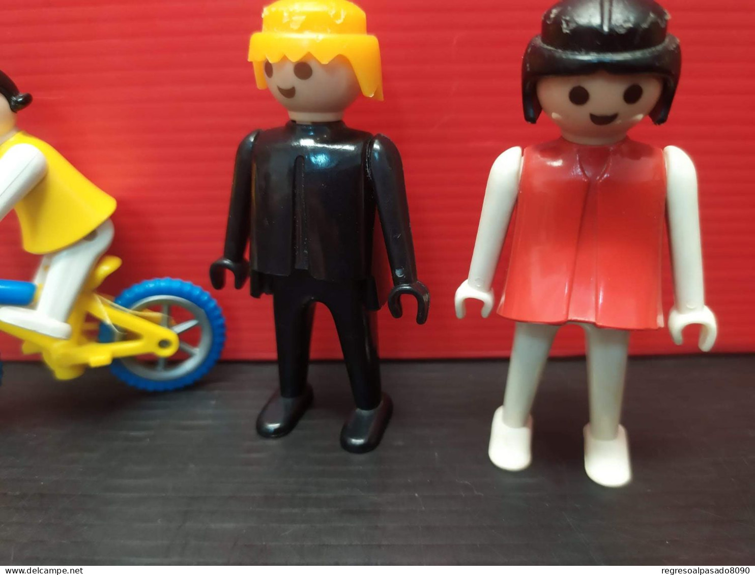 Lote Figuras ,niña Bicicleta Y Varios Playmobil Geobra Famobil Años 80-90 - Playmobil