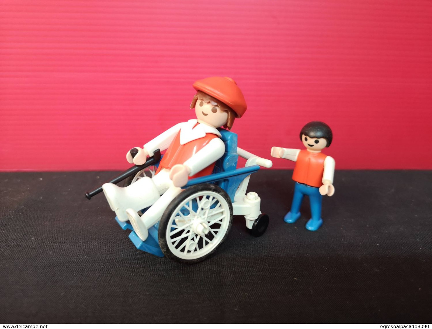 Playmobil Famobil Geobra. Hombre En Silla De Ruedas Con Niño. Años 80. Ref. 3363 - Playmobil