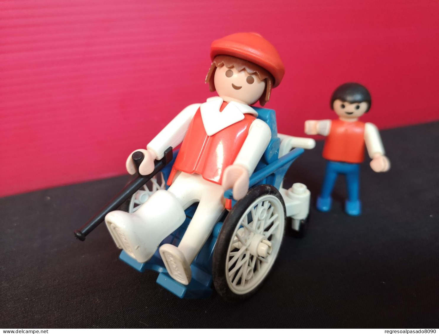 Playmobil Famobil Geobra. Hombre En Silla De Ruedas Con Niño. Años 80. Ref. 3363 - Playmobil