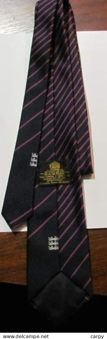 ENGLAND Tie & Pin Quie Old FA Football Association / NOS / Polyester & Enameled Brass - Uniformes Recordatorios & Misc
