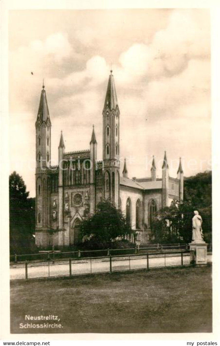 72978075 Neustrelitz Schlosskirche Denkmal Statue Neustrelitz - Neustrelitz