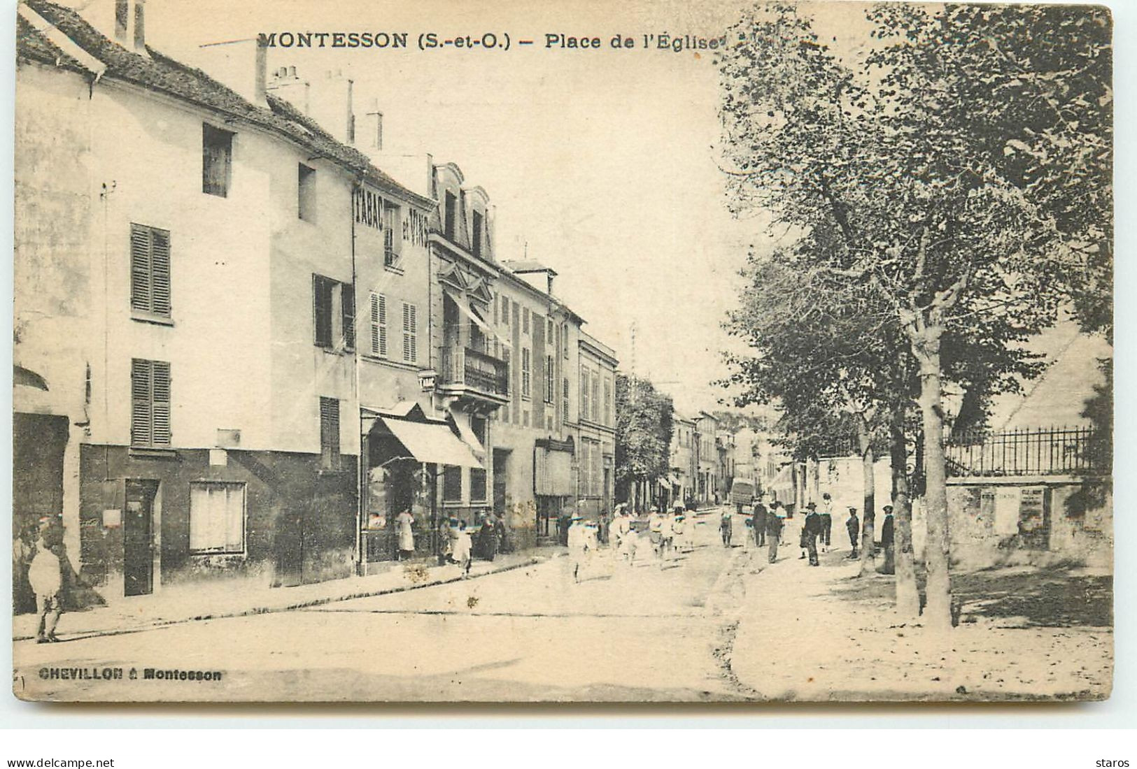 MONTESSON - Place De L'Eglise - Montesson