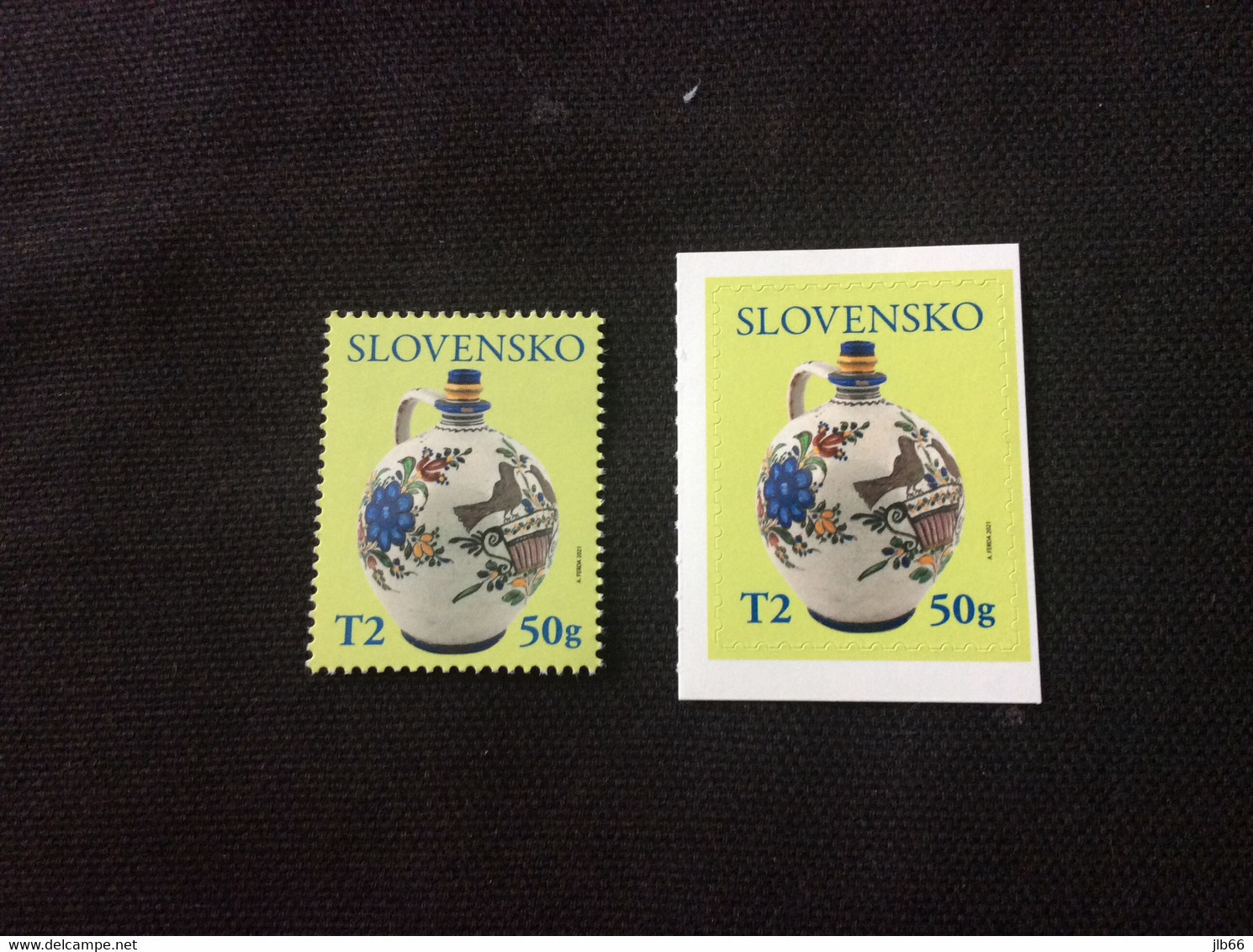 2021 Yvert 819 820 La Paire ** Dentelé Et Auto Adhésif Pâques Céramique Et Faïence Traditionnelle  Slovaques - Unused Stamps