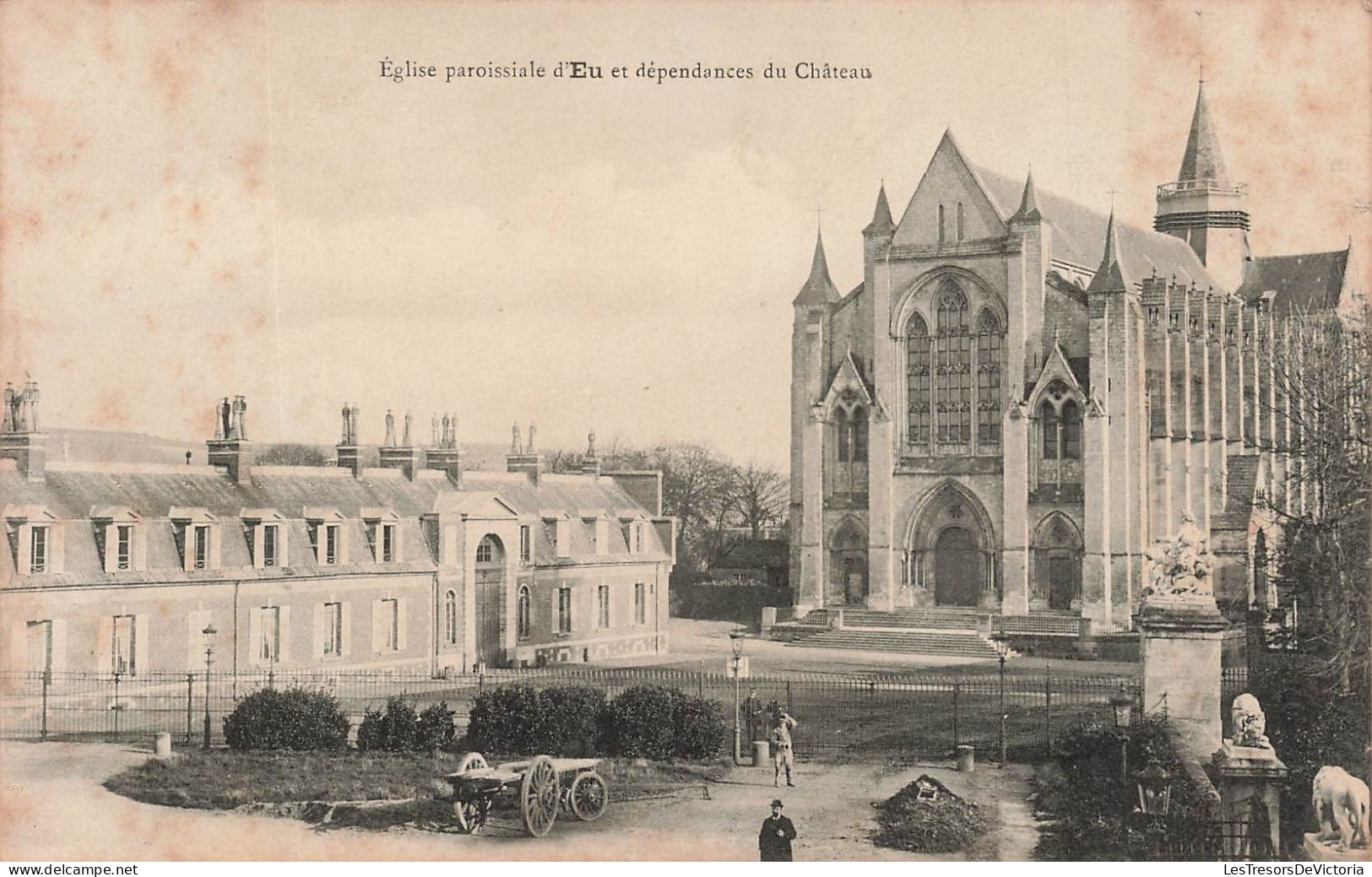 FRANCE - Eu - Eglise Paroissiale D'Eu Et Dépendances Du Château - Carte Postale Ancienne - Eu