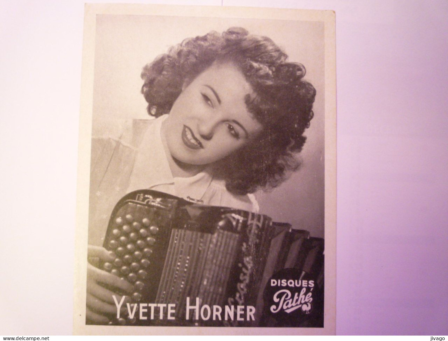 2024 - 775  PHOTO De  Yvette HORNER   XXX  (format 20 X 26 Cm) - Singers & Musicians