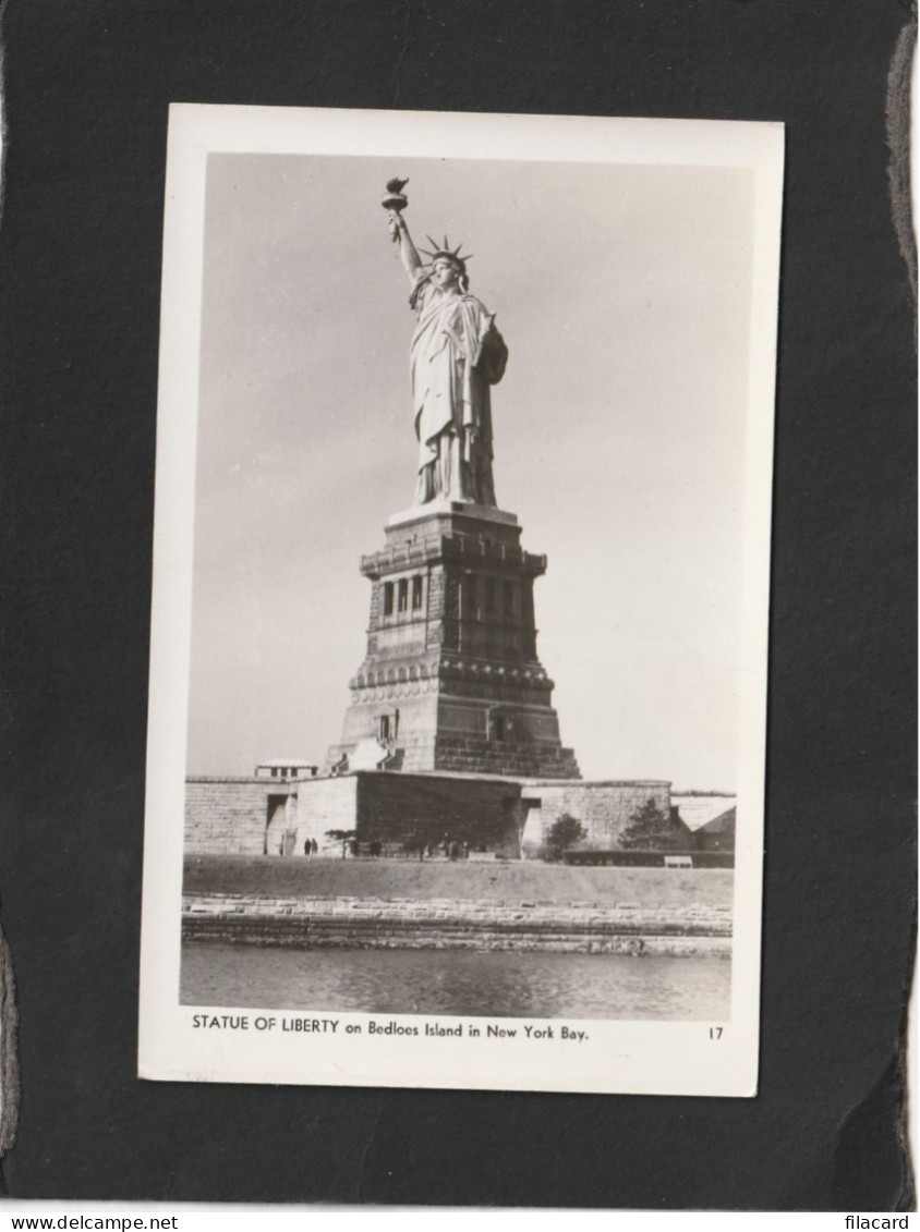 127483            Stati  Uniti,    Statue  Of  Liberty  On  Bedloes  Island  In  New  York  Bay,   NV - Andere Monumente & Gebäude