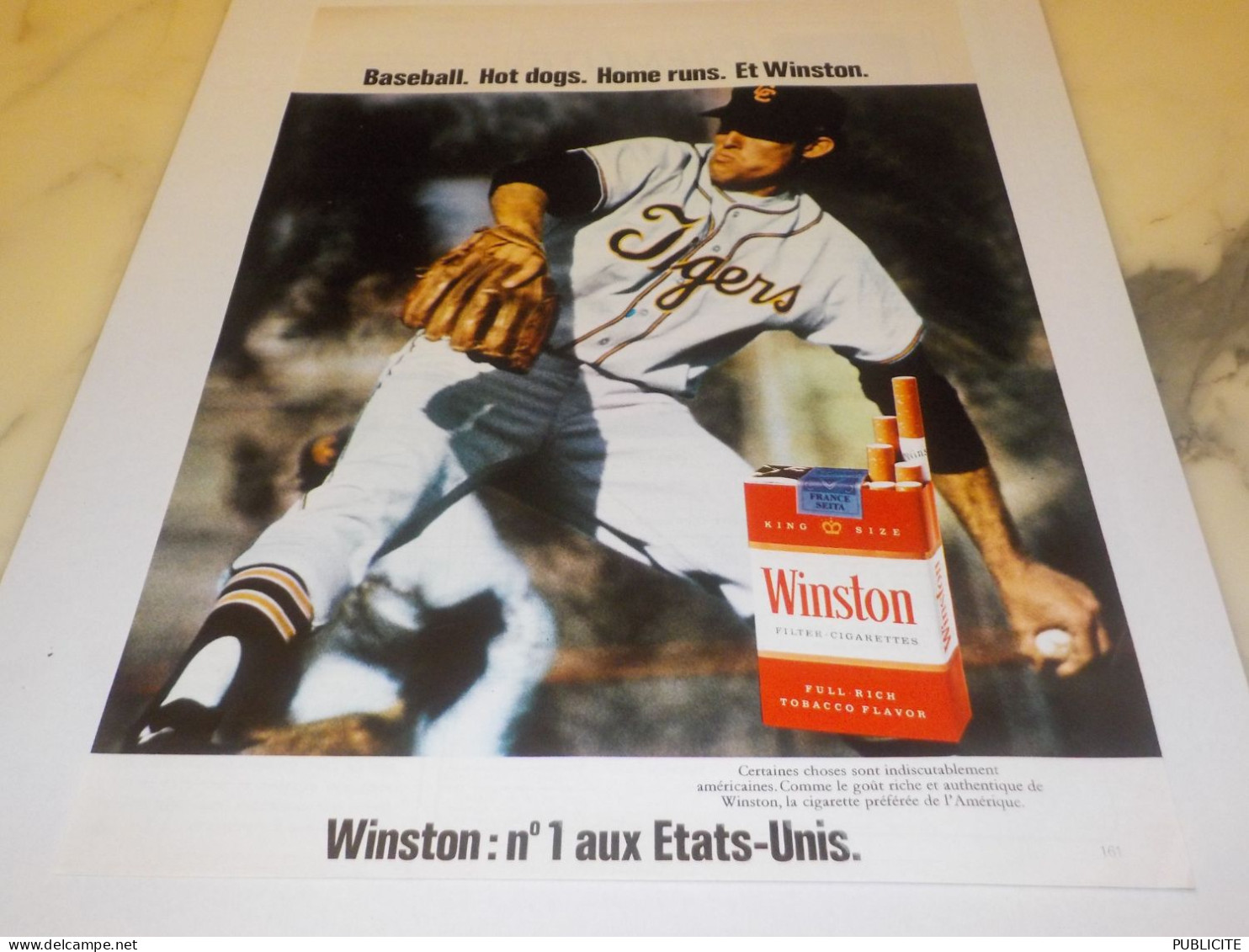 ANCIENNE PUBLICITE BASEBALL HOT DOGS HOME RUNS  AND CIGARETTE WINSTON 1972 - Other & Unclassified