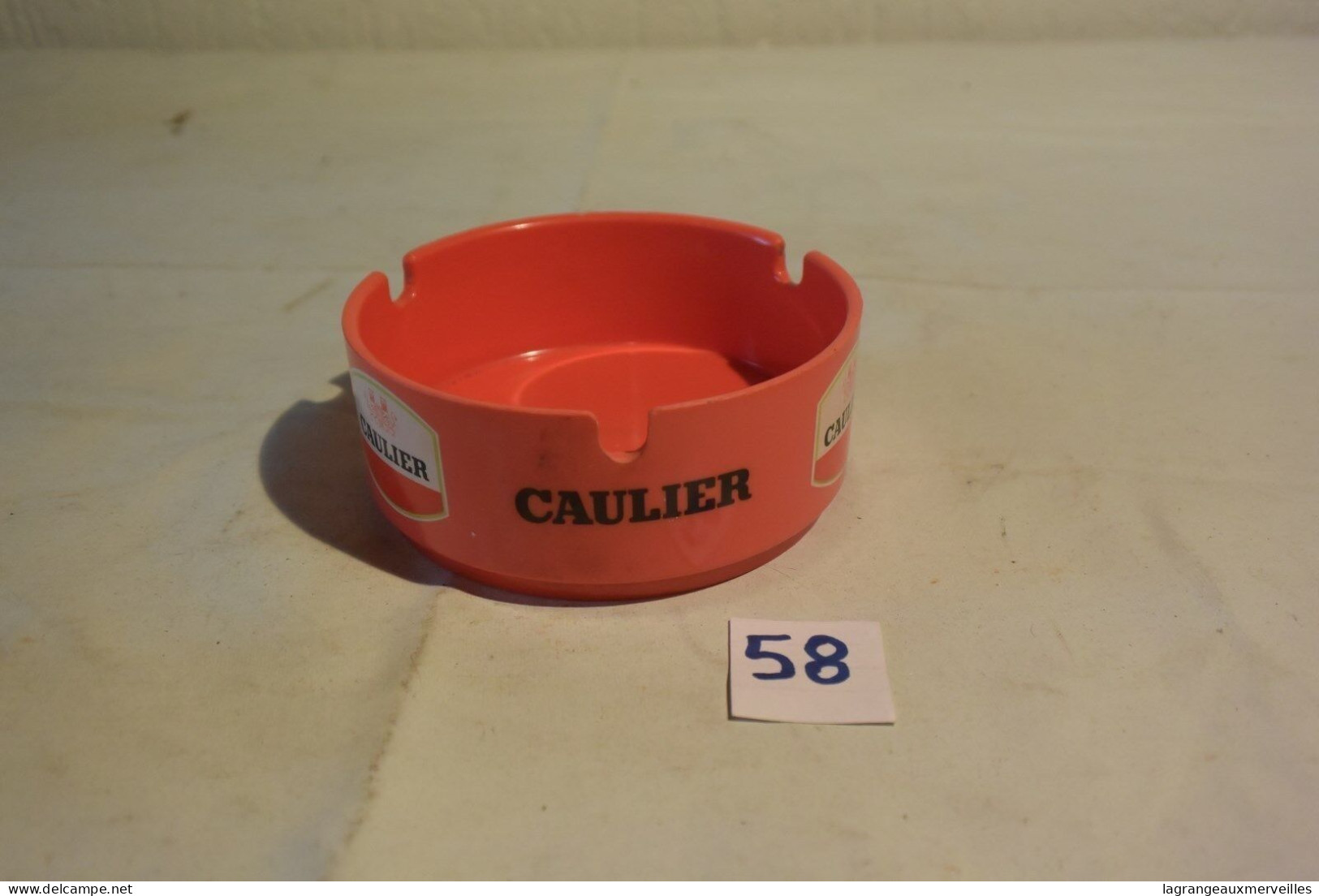 C58 Cendrier Plastique Caulier - Otros & Sin Clasificación