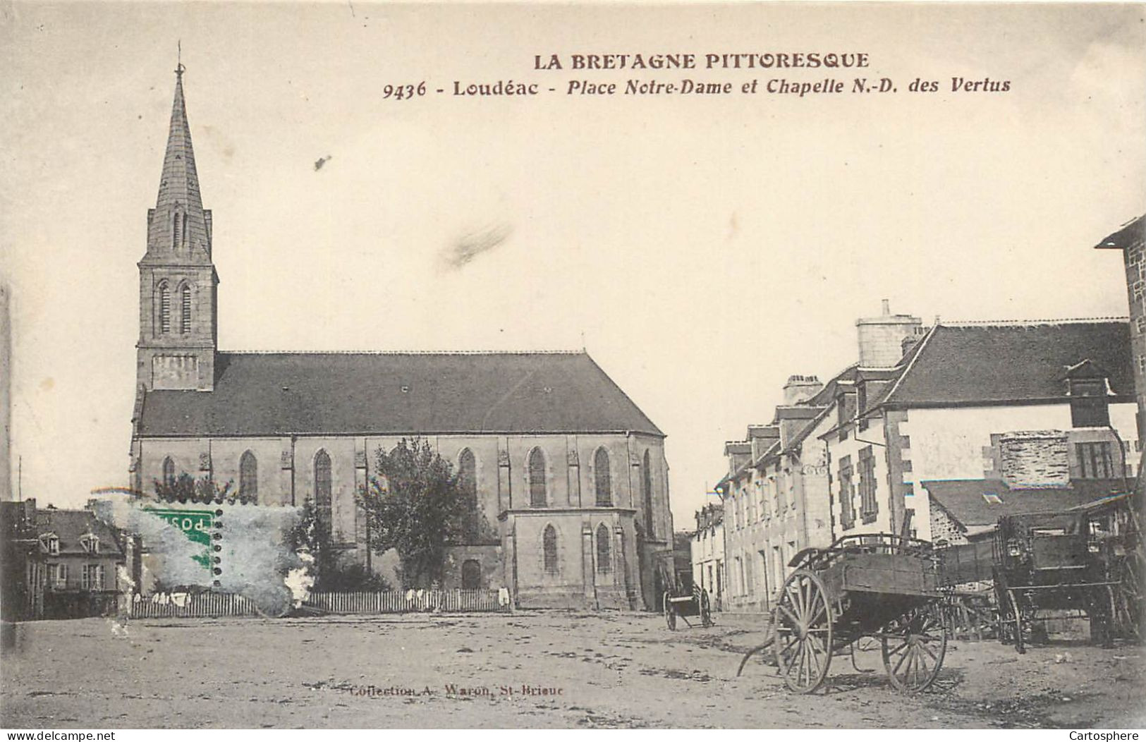 CPA 22 Côtes D'Armor LOUDEAC - Place Notre Dame Et Chapelle ND Des Vertus - Loudéac