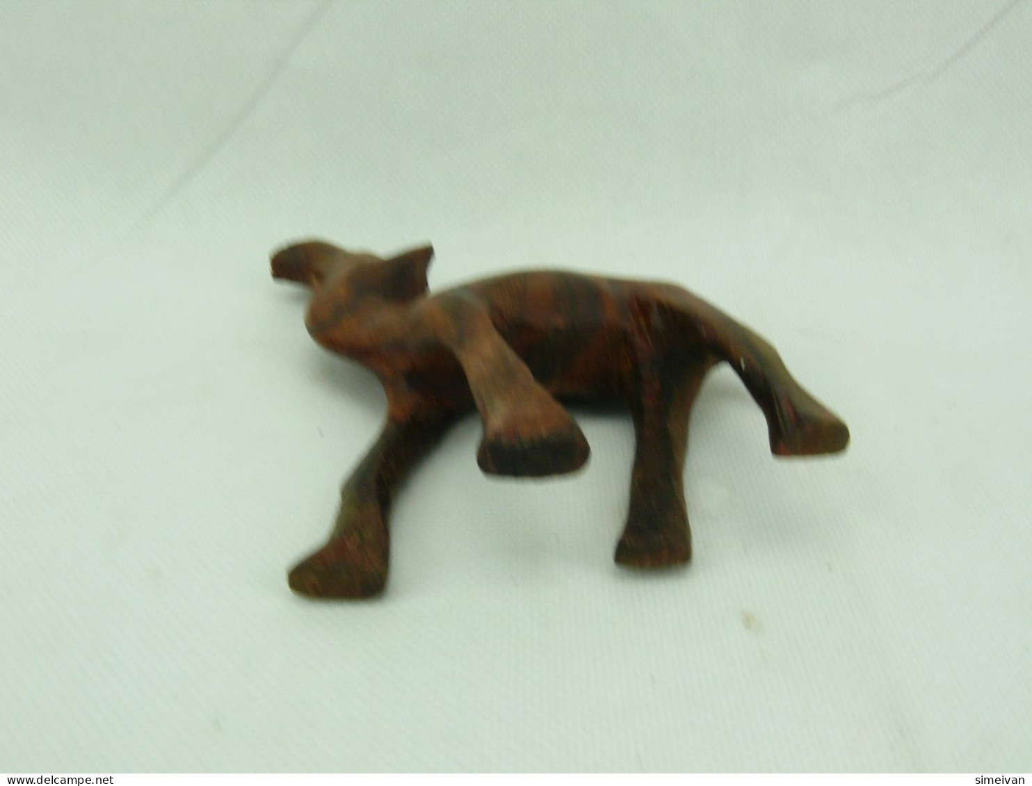 Vintage Hand-Carved Wooden CAMEL Figurine #2280