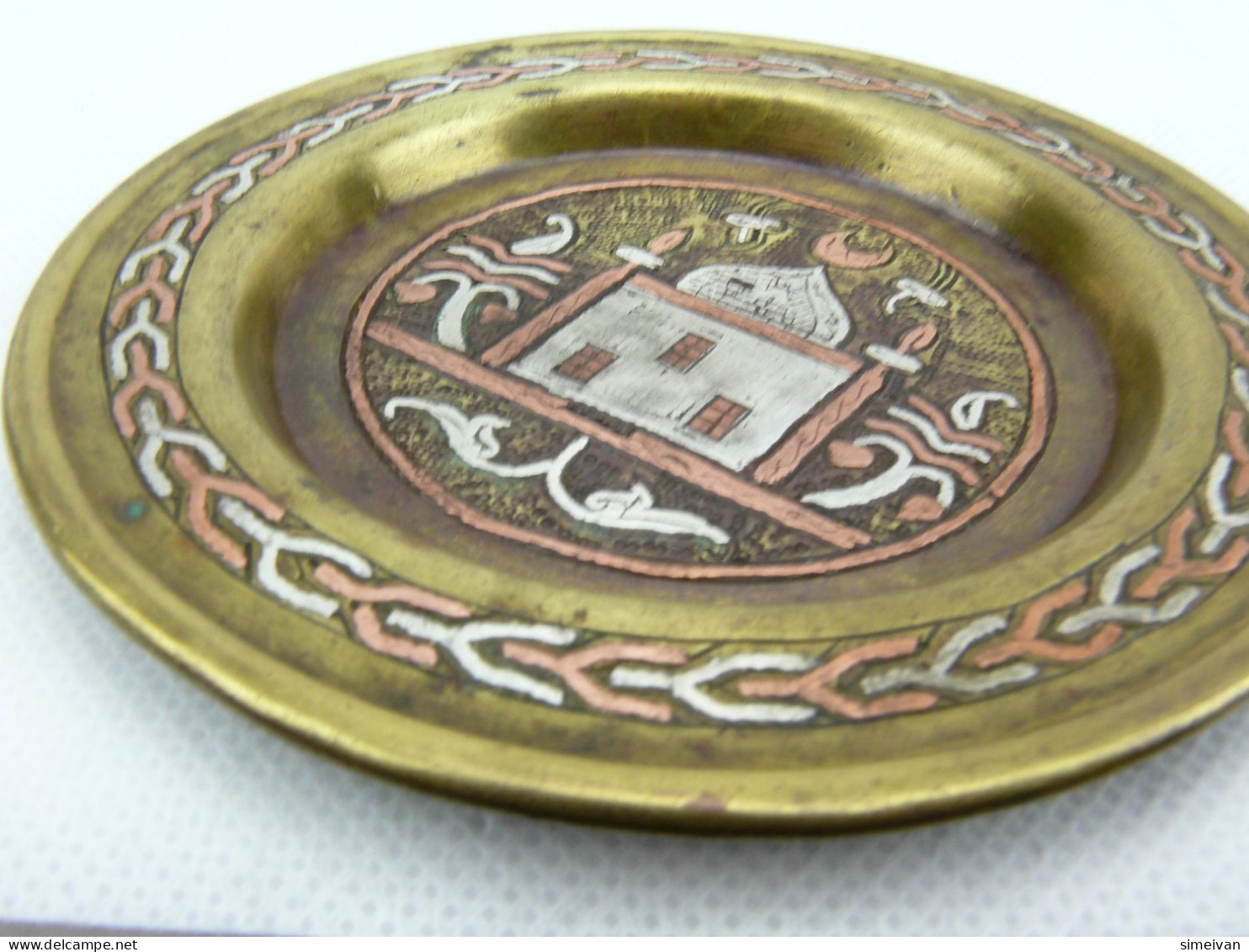 Vintage Brass Ashtray Inlaid Silver and Copper Islamic Motifs #2291