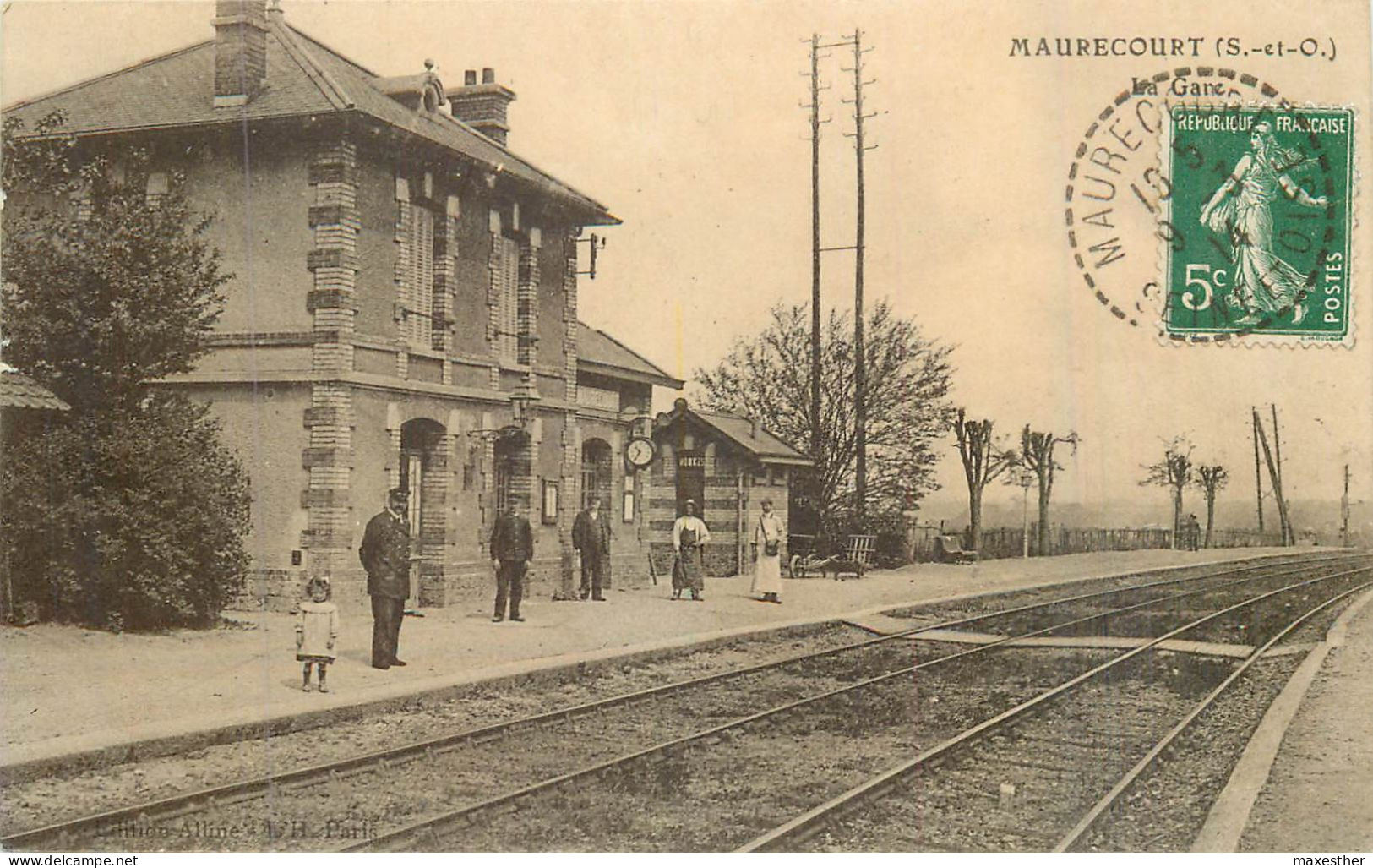 MAURECOURT La Gare - Maurecourt