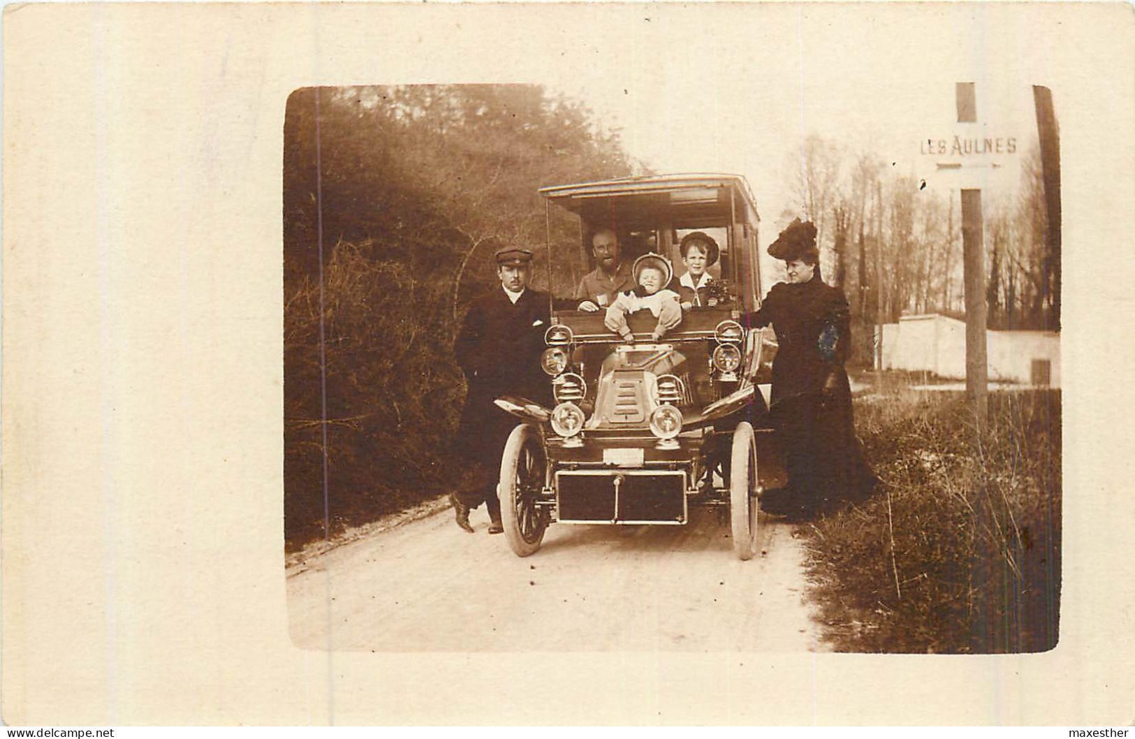 MÉDAN   Emile Zola Et Sa Famille -  Dans Sa Propriété Aux AULNES -  ( 4 Photos ) - Medan