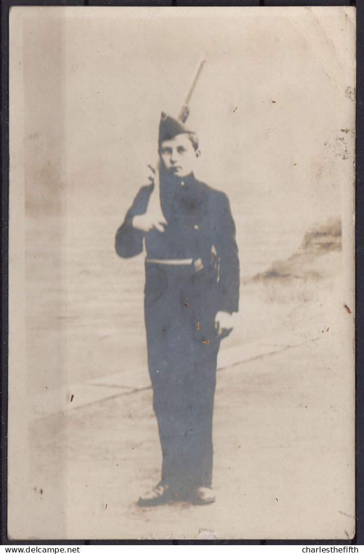 CARTE PHOTO - PRINCE LEOPOLD III EN UNIFORME DE SOLDAT BELGE - Other & Unclassified